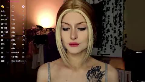 emimiy online show from November 1, 3:21 am