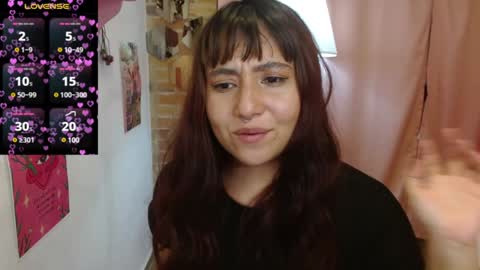 Snapshot of emitaa17228 chatting on February 3, 9:29 pm emma online show from February 3, 9:29 pm