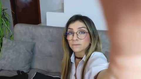 Emma Blue  modelo independiente online show from February 26, 4:30 am