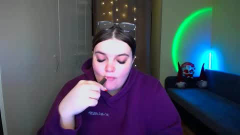 Eva online show from December 17, 11:47 am