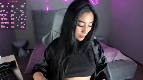 Emma online show from February 23, 9:47 pm