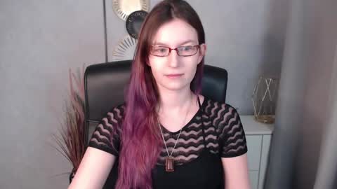 emma online show from January 16, 6:35 am