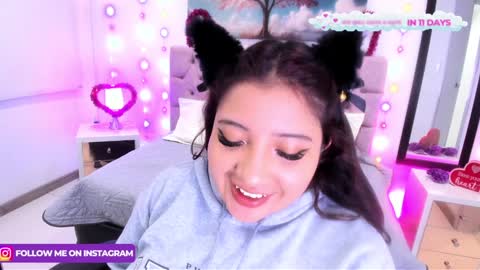 Emma Monserratt online show from February 9, 3:43 am