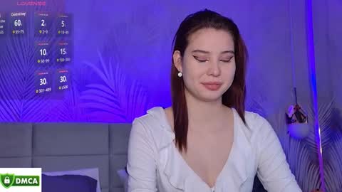 Emma online show from November 19, 8:14 am