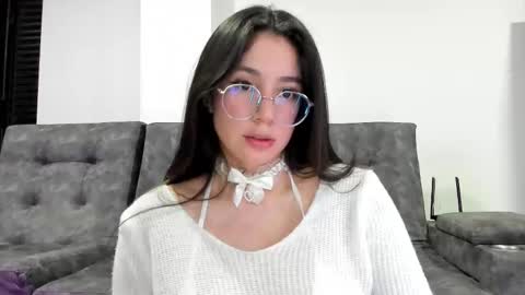 Emma online show from September 13, 2:41 am