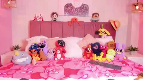 Emma online show from February 26, 8:08 pm