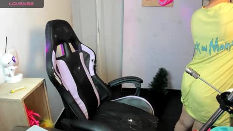 modelo independente online show from November 27, 2:47 am