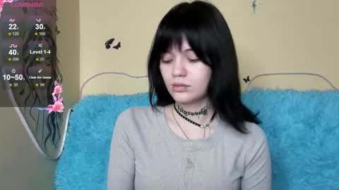 Emma online show from February 3, 2:10 am