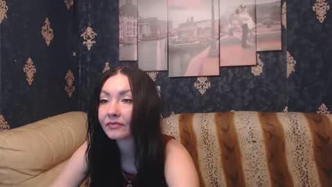 Snapshot of emmagoldx chatting on January 5, 6:24 pm EmmaGoldX online show from January 5, 6:24 pm