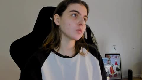 Emma online show from January 30, 7:26 pm