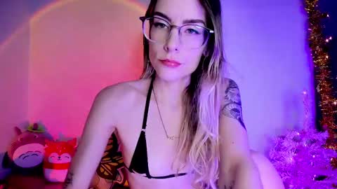 RH-NEGATIVE GREEN-EYED BAELIEN online show from February 23, 1:02 pm