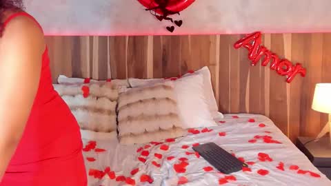 EMMAWILIAMS online show from February 14, 1:35 pm