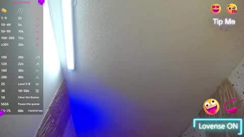 emmy_durant online show from November 13, 8:41 pm