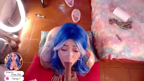 Snapshot of emmy_ruiz chatting on October 6, 12:49 am Emmy Ruiz - independent model online show from October 6, 12:49 am