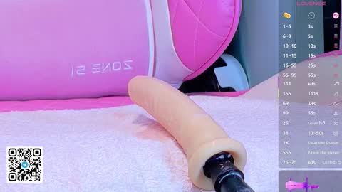 Emy kami online show from October 7, 5:45 am