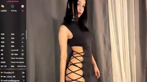 Amelia online show from December 15, 9:42 pm