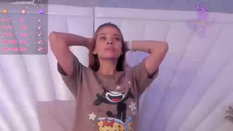 Enchanttress online show from September 23, 11:47 pm