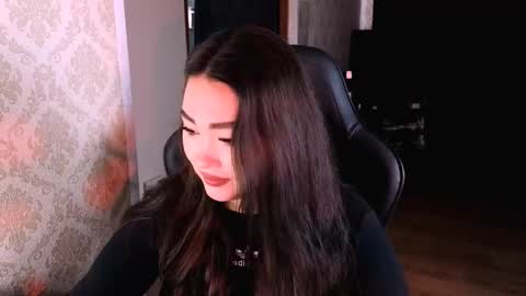 Erica Wayne online show from February 16, 7:52 am