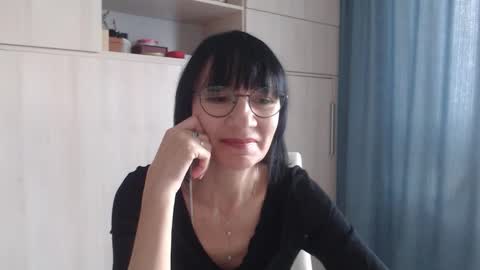 ericablack8 online show from September 17, 9:40 am