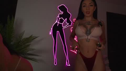 Erikabee online show from September 30, 8:13 pm