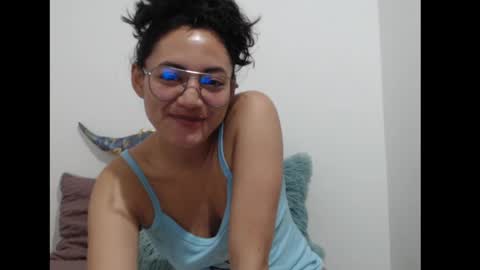 Snapshot of erotic_fusion_ chatting on January 26, 12:37 am erotic_fusion_ online show from January 26, 12:37 am