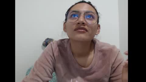 Snapshot of erotic_fusion_ chatting on January 19, 12:17 am erotic_fusion_ online show from January 19, 12:17 am
