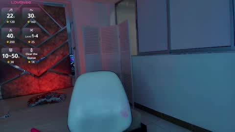 Eryx online show from October 18, 3:04 pm