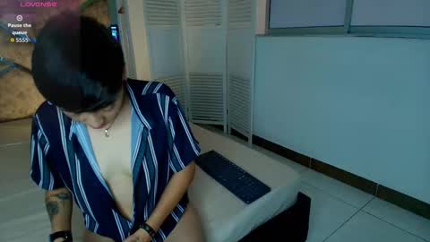 Eryx online show from October 15, 2:30 pm