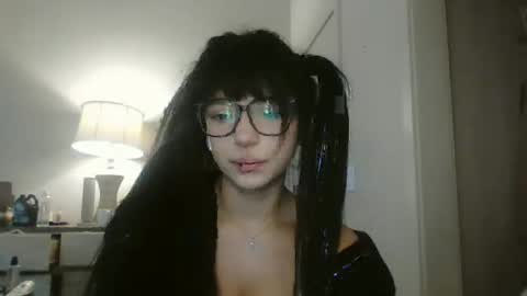 axe online show from November 24, 8:33 pm