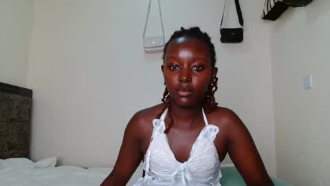 essypetite online show from January 8, 8:35 pm