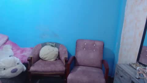 Estefania online show from February 23, 9:47 pm