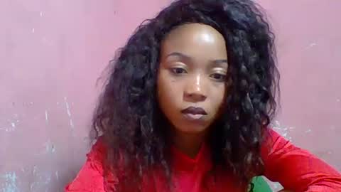 Snapshot of estelah20 chatting on October 20, 8:39 am estelah20 online show from October 20, 8:39 am