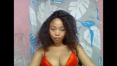 estelah20 online show from February 4, 10:18 am