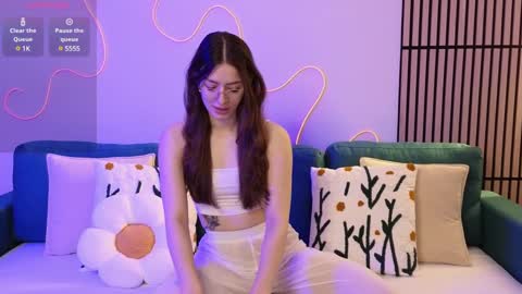 Ester online show from February 20, 10:04 pm