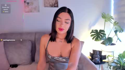 Is secret online show from October 21, 7:51 pm