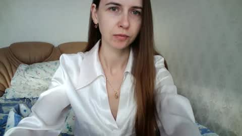 eva00186 online show from November 25, 11:45 am