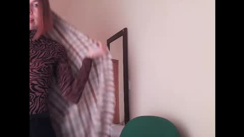 Eva online show from December 3, 3:25 pm