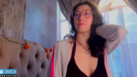 eva delight online show from October 24, 11:39 am