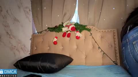 eva delight online show from December 20, 11:03 am