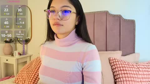 Snapshot of eva_depp chatting on December 11, 10:25 am Evaa Depp online show from December 11, 10:25 am