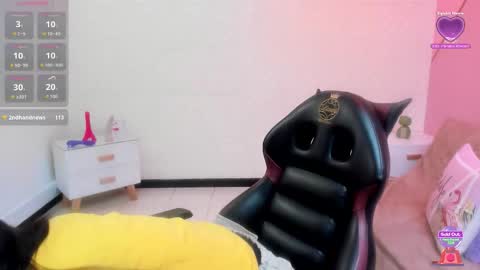 Eva  online show from February 25, 3:21 pm