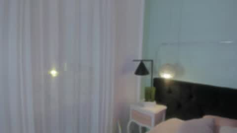 julieth online show from September 20, 1:31 pm