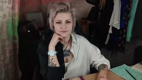 Eva Brownie online show from March 7, 10:02 am