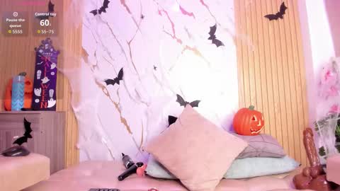 EvaJohnss online show from October 23, 1:06 pm