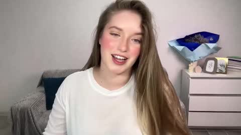 Eva online show from November 14, 6:30 pm