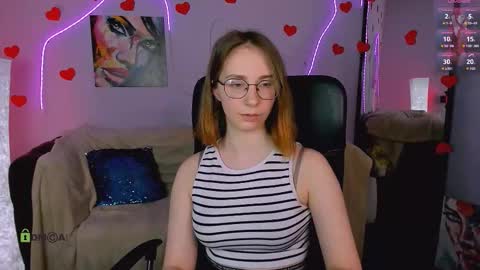 evalora online show from February 19, 2:16 pm