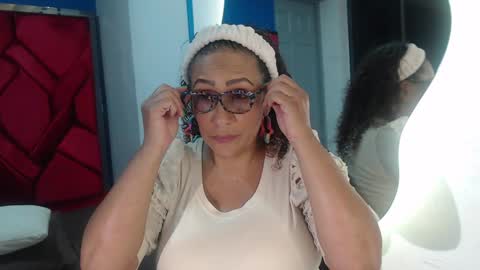 Eva Mills online show from January 29, 7:32 pm