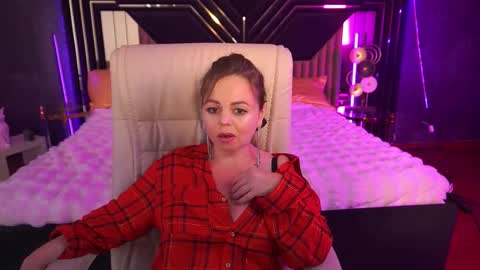 EvaMinni online show from November 13, 4:28 pm