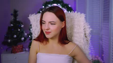 Eva  online show from December 21, 6:34 pm