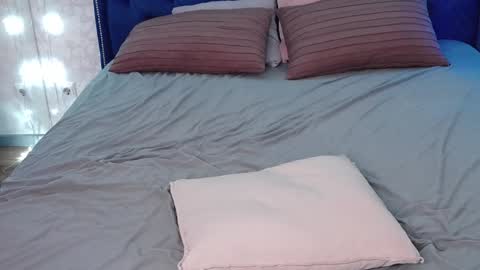 Eva online show from January 11, 9:36 pm